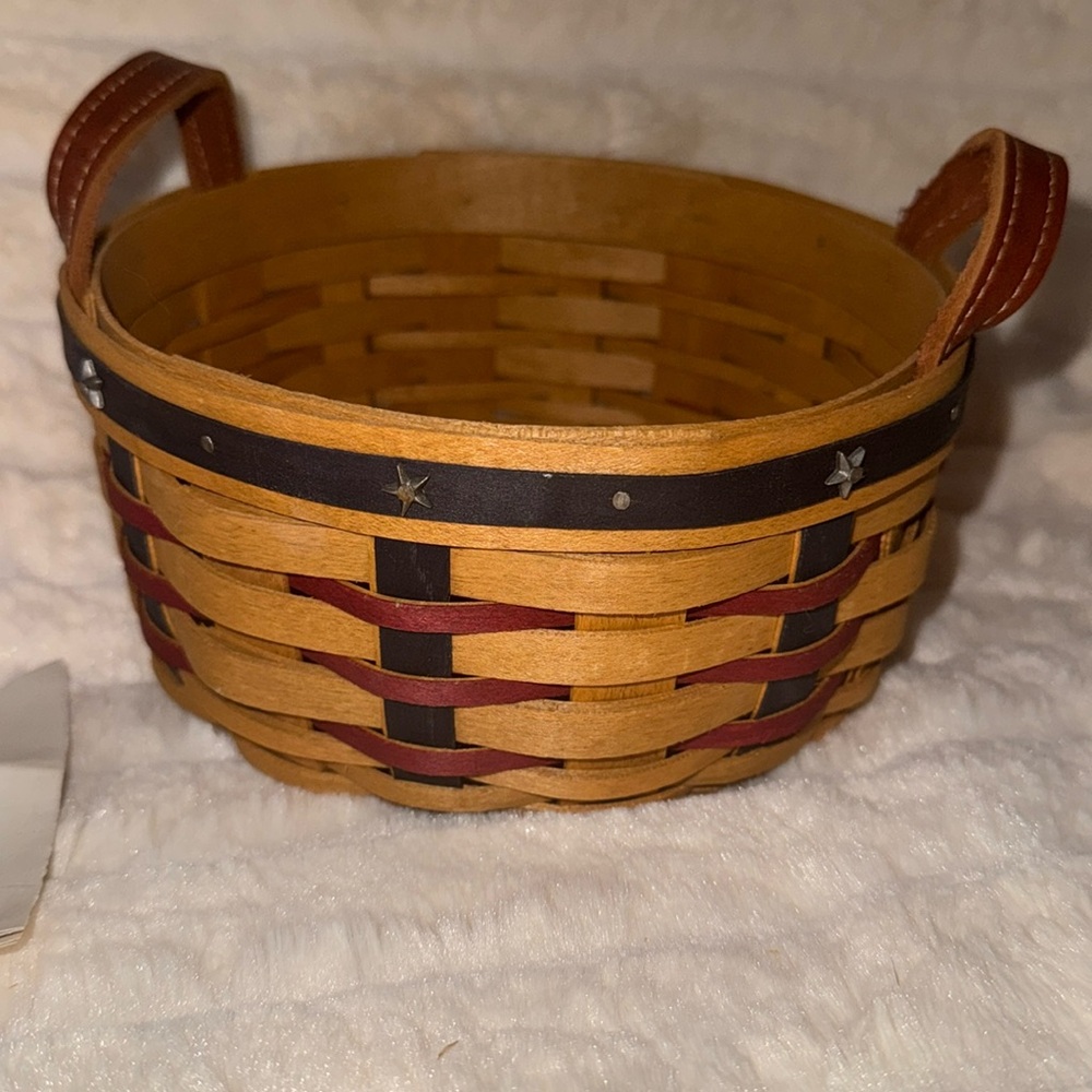 πββ¬ Longberger Proudly American Button Basket approx 6βx 3β - Picture 1 of 10